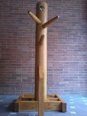 Foto 1 de Wooden dummy vertical