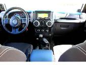 Foto 2 de Jeep Wrangler Unlimited 3.6 V6 Sahara Auto