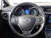 Foto 2 de Toyota Auris Hybrid 140h Feel Edition
