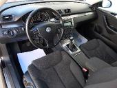 Foto 4 de Volkswagen PASSAT 2.0TDI 140cv 6 vel