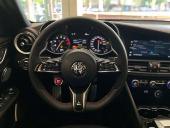 Foto 2 de Alfa Romeo Giulia 2.9 T Quadrifoglio Aut. 510