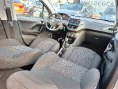 Foto 3 de Peugeot 208 HDI *MirrorLink*Android Auto*